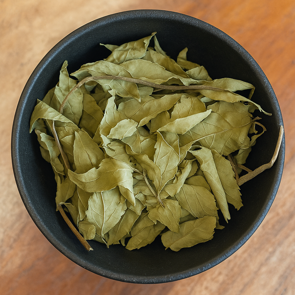 Peach Leaf Whole (Prunus persica)