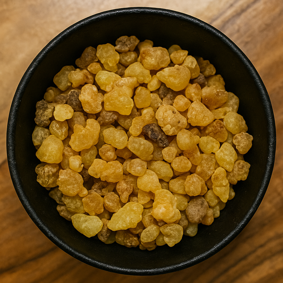 Sandarac Gum Resin Pieces (Tetraclinis Articulata)