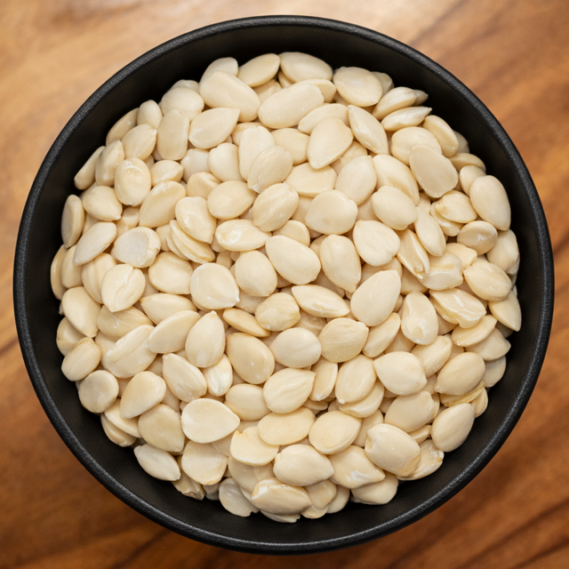 South Almond Kernel Whole (Prunus Armeniaca)