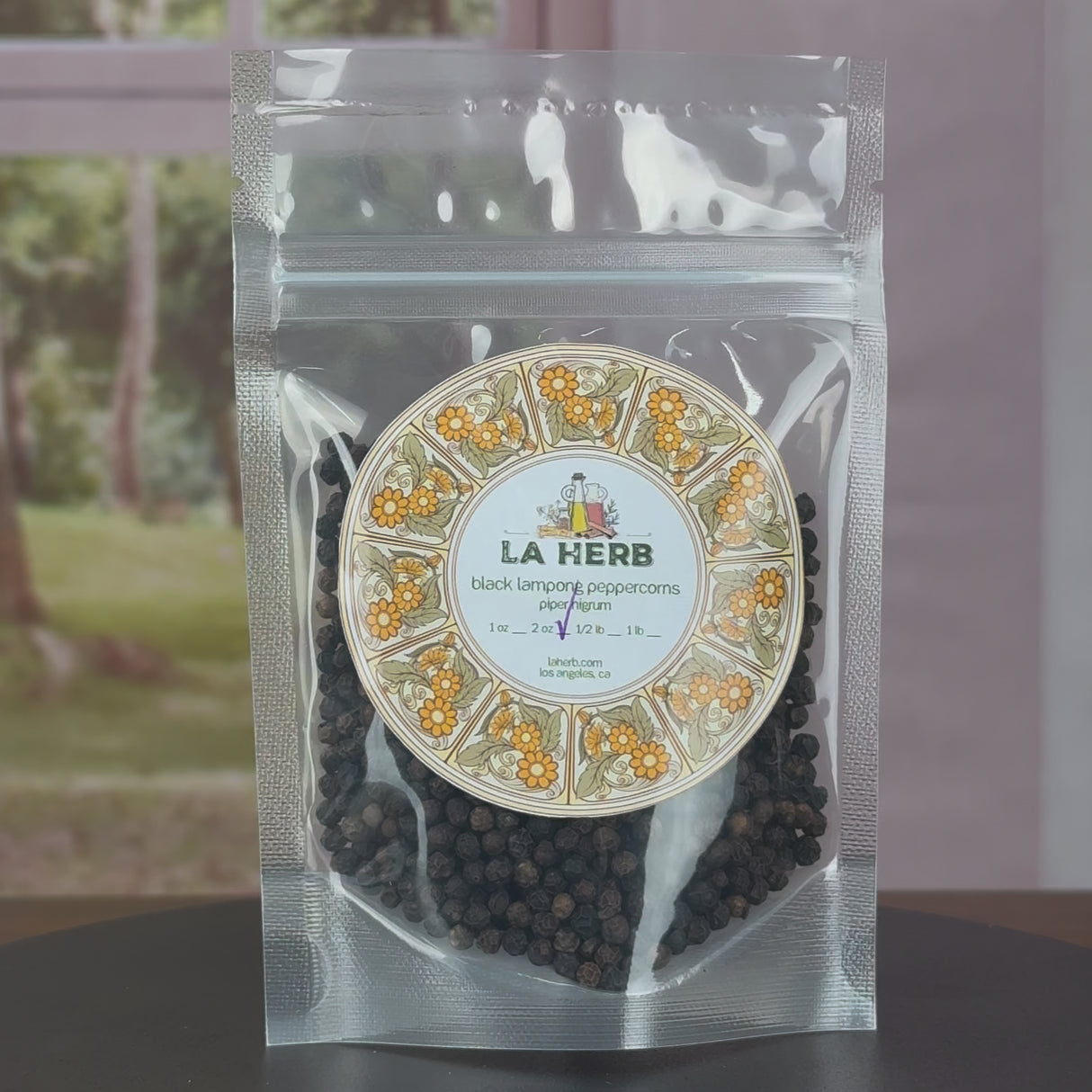 Black Lampong Peppercorns Whole (Piper nigrum)